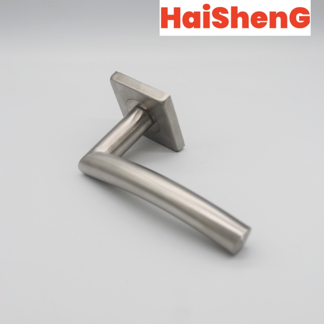 Square Lever Door Handle - 37