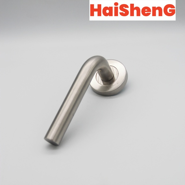 Round Lever Door Handle - 28